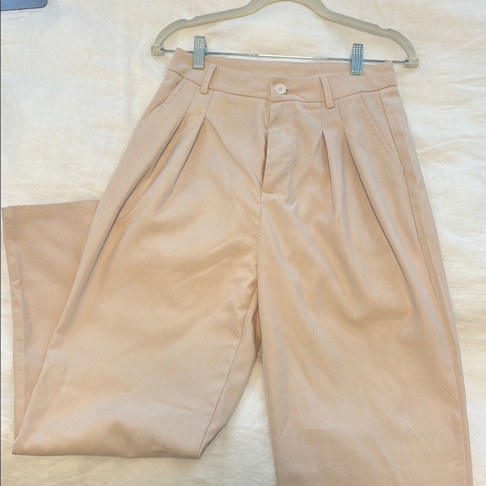 Men's Tan Pants
